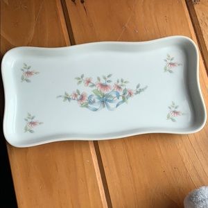 3 pc Porcelain Bathroom set